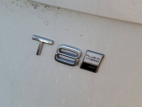 New 2026 Volvo XC90 T8 Ultra w/ Protection Package Premier image 34