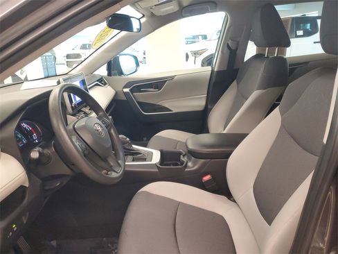 Used 2023 Toyota RAV4 XLE image 14