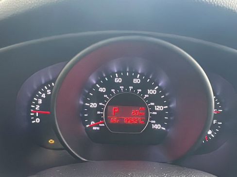 Used 2016 Kia Soul image 22