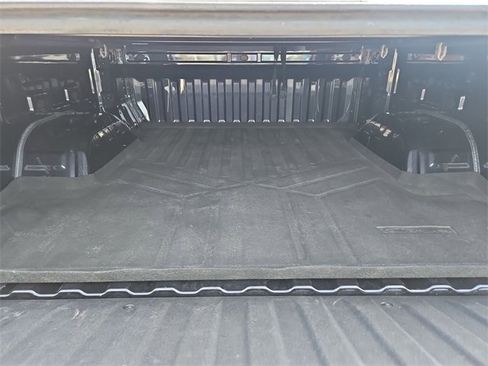 Used 2025 GMC Sierra 1500 Elevation w/ Preferred Package image 25