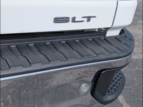 Used 2021 GMC Sierra 2500 SLT AWD/4WD image 21