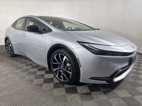Used 2024 Toyota Prius Prime FWD image 1