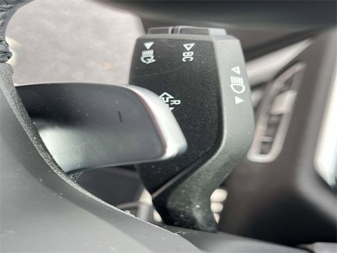 Used 2022 BMW X7 xDrive40i w/ M Sport Package image 19