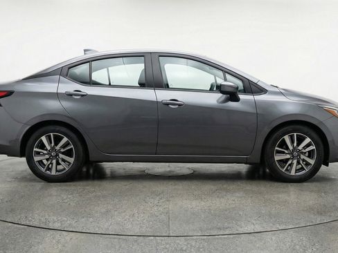 Used 2025 Nissan Versa SV FWD image 11