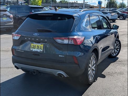 Used 2020 Ford Escape Titanium w/ Titanium Premium Package 2.0 AWD/4WD image 5