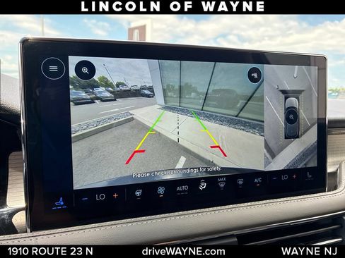 Certified 2025 Lincoln Corsair AWD w/ Equipment Group 101A image 20