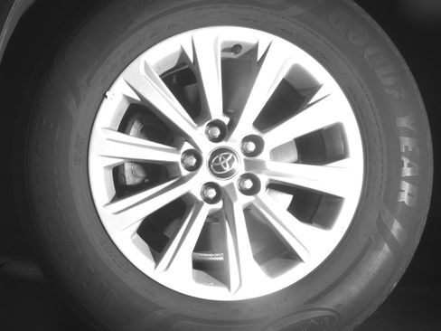Used 2025 Toyota Grand Highlander FWD image 12