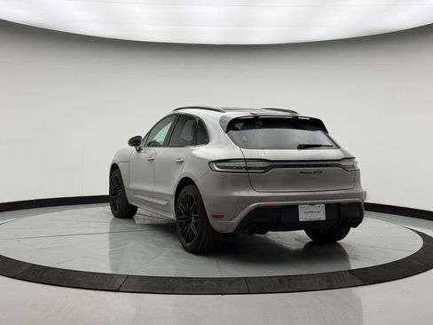 Used 2023 Porsche Macan GTS image 3