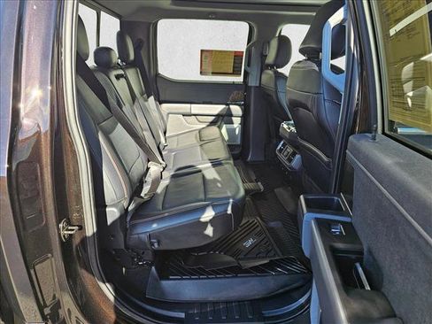 Used 2021 Ford F150 Lariat w/ Equipment Group 502A High image 10