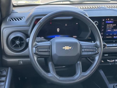 Used 2024 Chevrolet Colorado W/T image 7