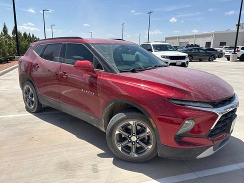 Used 2023 Chevrolet Blazer LT w/ Convenience Package FWD image 12