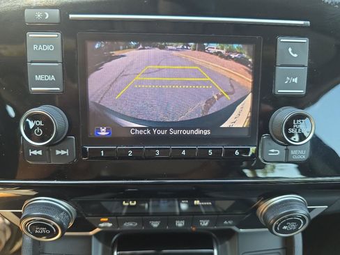 Used 2018 Honda CR-V LX image 25