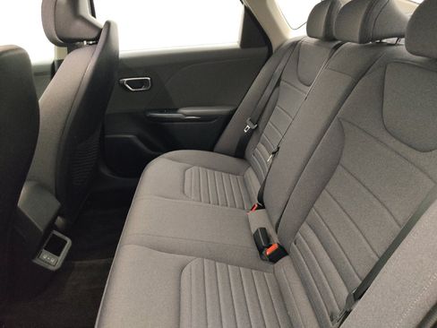 Used 2025 Kia K4 EX FWD image 18