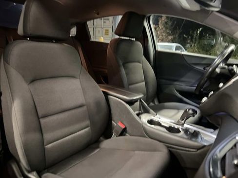 Used 2018 Chevrolet Malibu Hybrid w/ Driver Confidence Package image 26