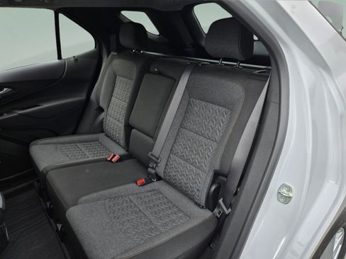 Used 2022 Chevrolet Equinox LT FWD image 27