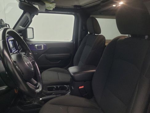 Used 2020 Jeep Wrangler Sport AWD/4WD image 17