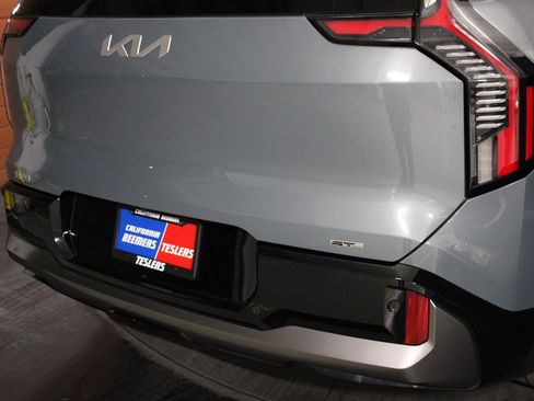 Used 2024 Kia EV9 GT-Line image 13