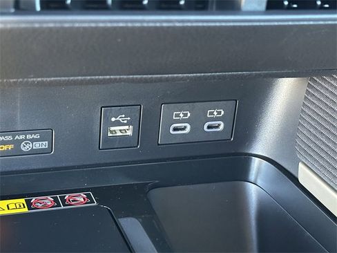 Certified 2025 Toyota Camry SE w/ Convenience Package image 19