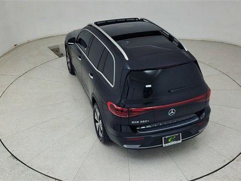 Used 2024 Mercedes-Benz EQB 250+ w/ Driver Assistance Package image 81