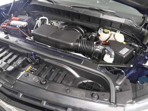 Used 2021 Chevrolet Silverado 1500 LT Trail Boss w/ Convenience Package II image 19