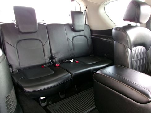 Used 2022 Nissan Armada Platinum w/ Captain's Chairs Package AWD/4WD image 22