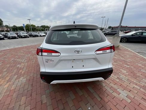 Used 2023 Toyota Corolla Cross L FWD image 8