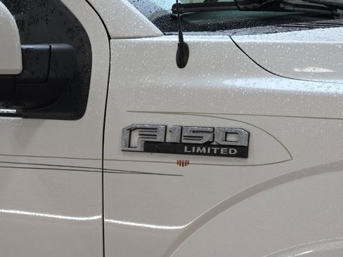 Used 2020 Ford F150 Limited w/ Trailer Tow Package image 10