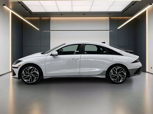 Certified 2024 Hyundai Ioniq 6 SEL AWD/4WD image 2