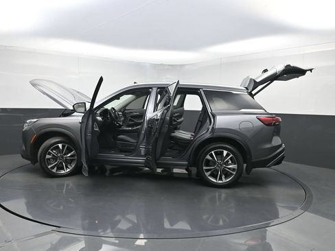 Used 2023 INFINITI QX60 Luxe w/ Cargo Package FWD image 40