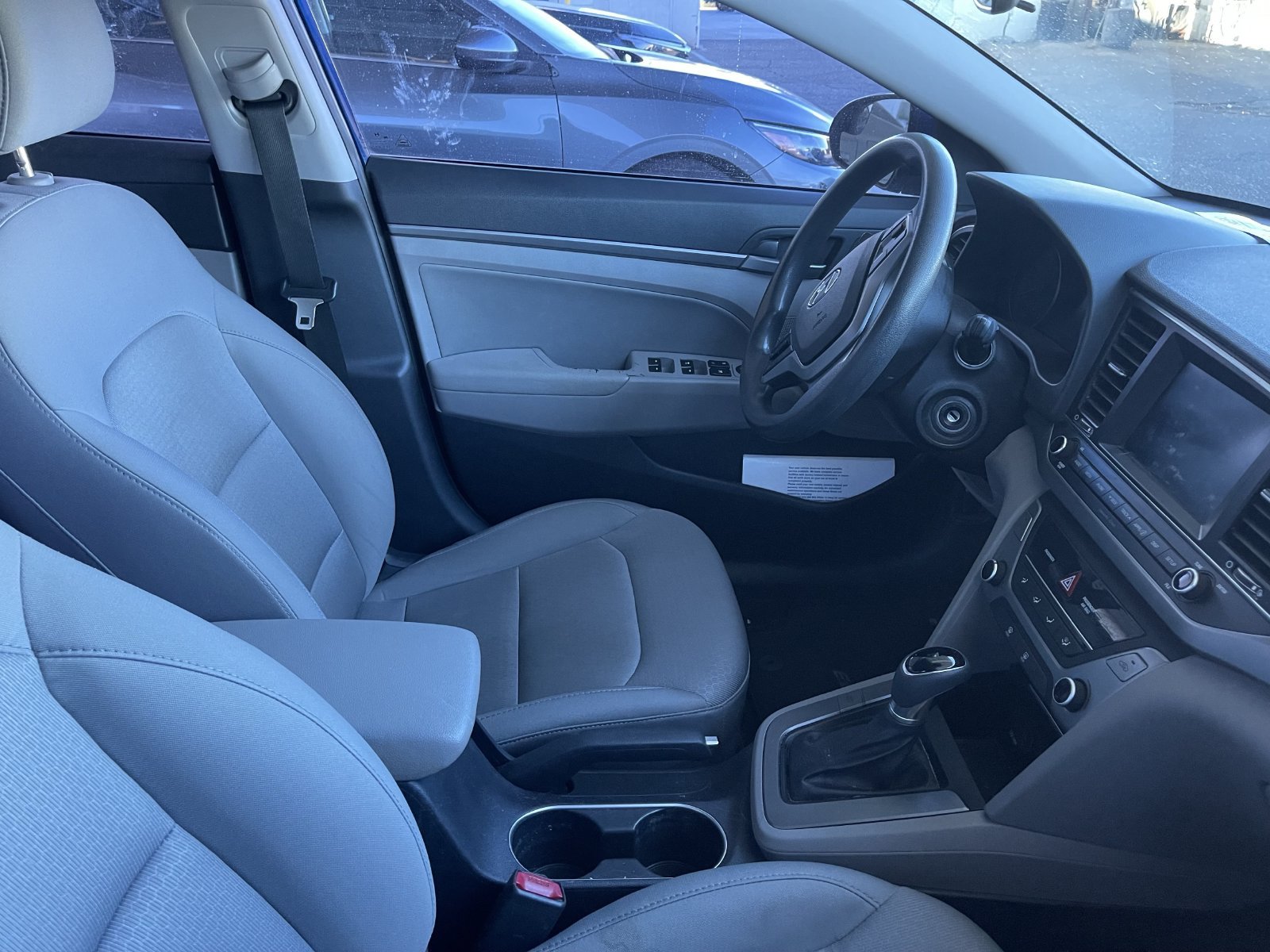 Used 2017 Hyundai Elantra SE FWD image 7