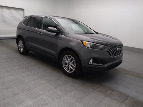 Used 2024 Ford Edge SEL w/ Convenience Package AWD/4WD image 11