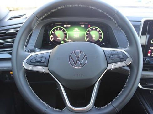 New 2026 Volkswagen Atlas Cross Sport SEL AWD/4WD image 21