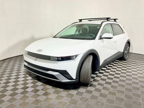 New 2025 Hyundai Ioniq 5 SEL image 10