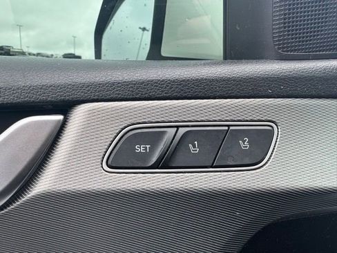 Used 2022 Hyundai Palisade SEL w/ Premium Package image 11