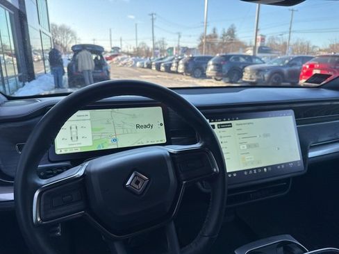 Used 2022 Rivian R1T Adventure image 15