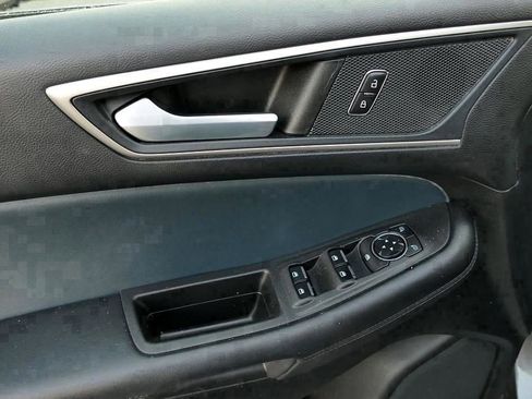 Used 2023 Ford Edge SEL w/ Sport Appearance Package image 14