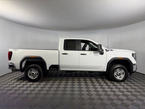 Used 2025 GMC Sierra 2500 Pro image 5