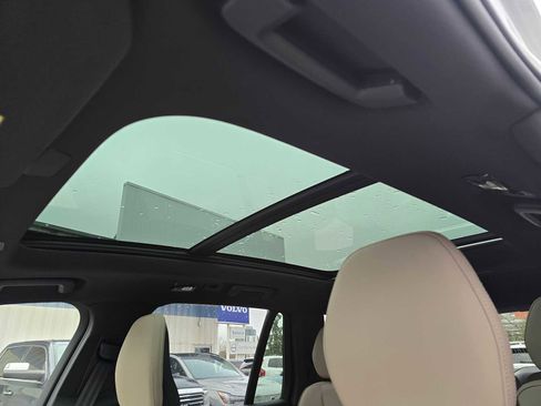 New 2026 Volvo XC90 B6 Plus w/ Protection Package Premier image 25