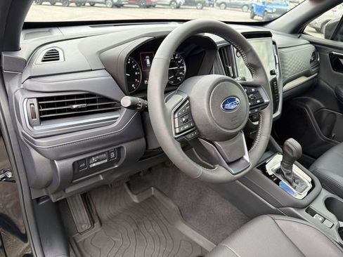 Used 2025 Subaru Forester Limited w/ Popular Package #2 image 14