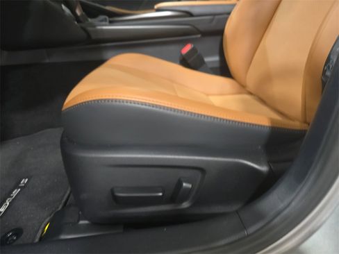 Used 2023 Lexus IS 300 300 image 27
