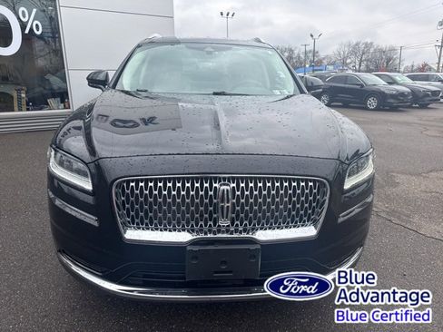 Used 2022 Lincoln Nautilus Reserve w/ Luxury Package image 3