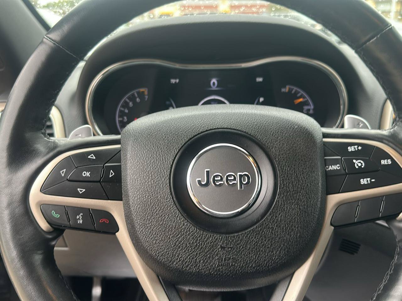 Used 2015 Jeep Grand Cherokee Limited AWD/4WD image 11