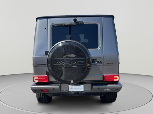 Used 2017 Mercedes-Benz G 63 AMG 4MATIC image 4