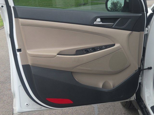 Used 2018 Hyundai Tucson Value FWD image 21