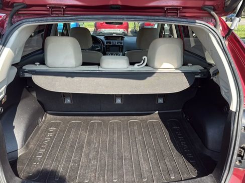 Used 2017 Subaru Crosstrek 2.0i Premium image 13