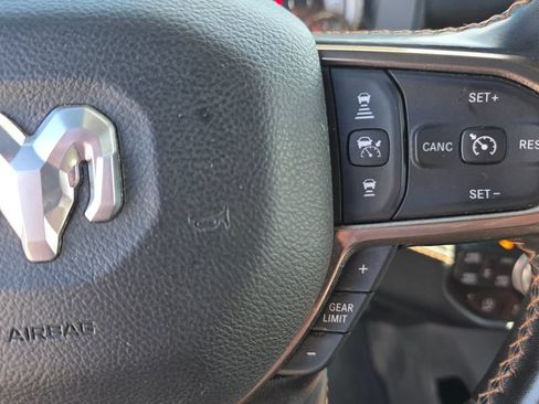 Used 2022 RAM 1500 Limited AWD/4WD image 15