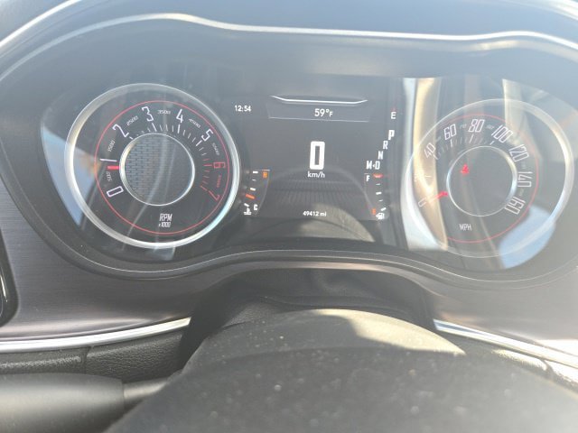 Used 2015 Dodge Challenger R/T Plus RWD image 15