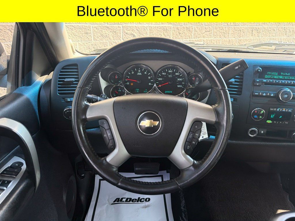 Used 2009 Chevrolet Silverado 1500 LT w/ Power Pack Plus AWD/4WD image 14