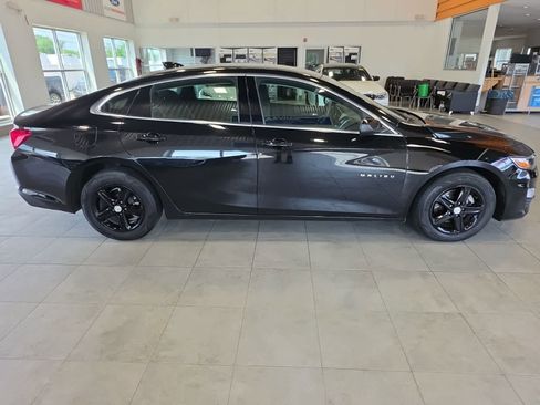 Used 2023 Chevrolet Malibu LT FWD image 6
