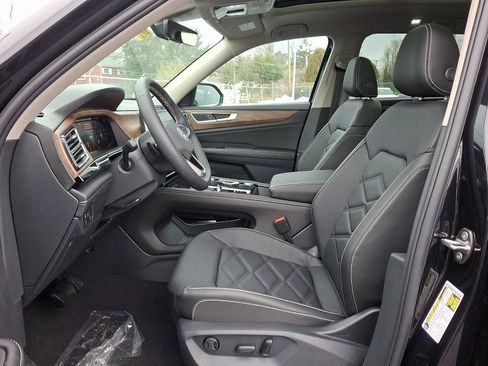 New 2026 Volkswagen Atlas SE AWD/4WD image 9